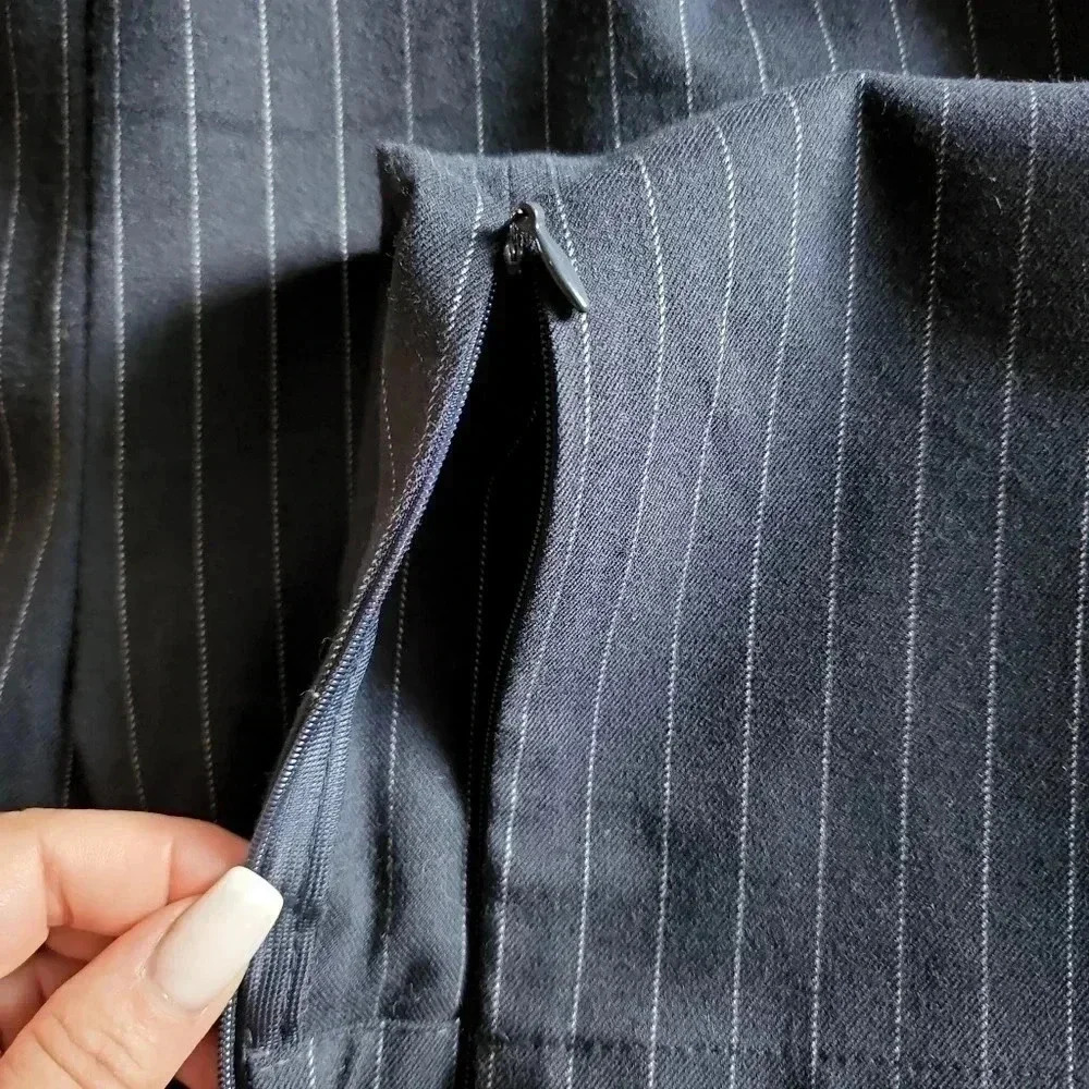 GOOD AMERICAN DRESS PANTS - Picture 3 of 4
